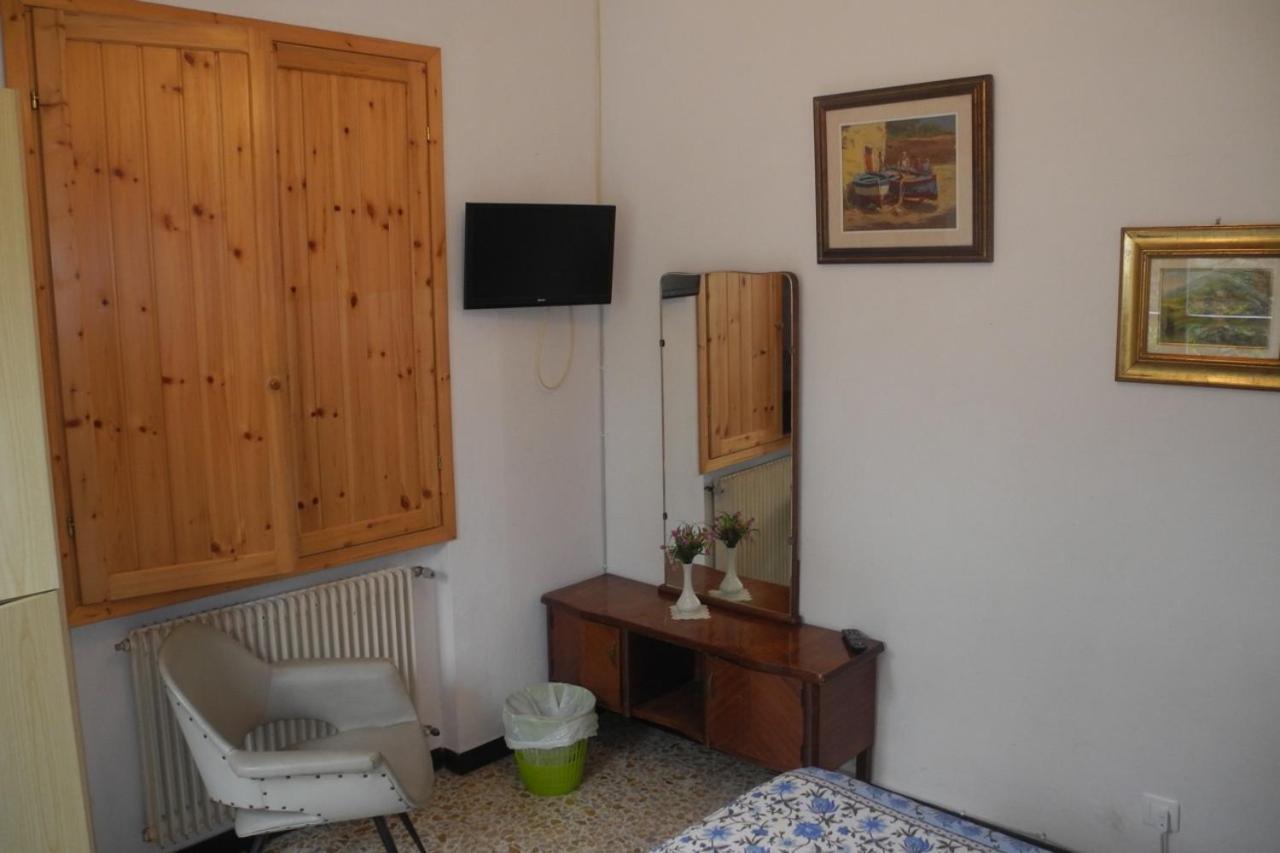 La Foce Del Prato Villa Framura Room photo